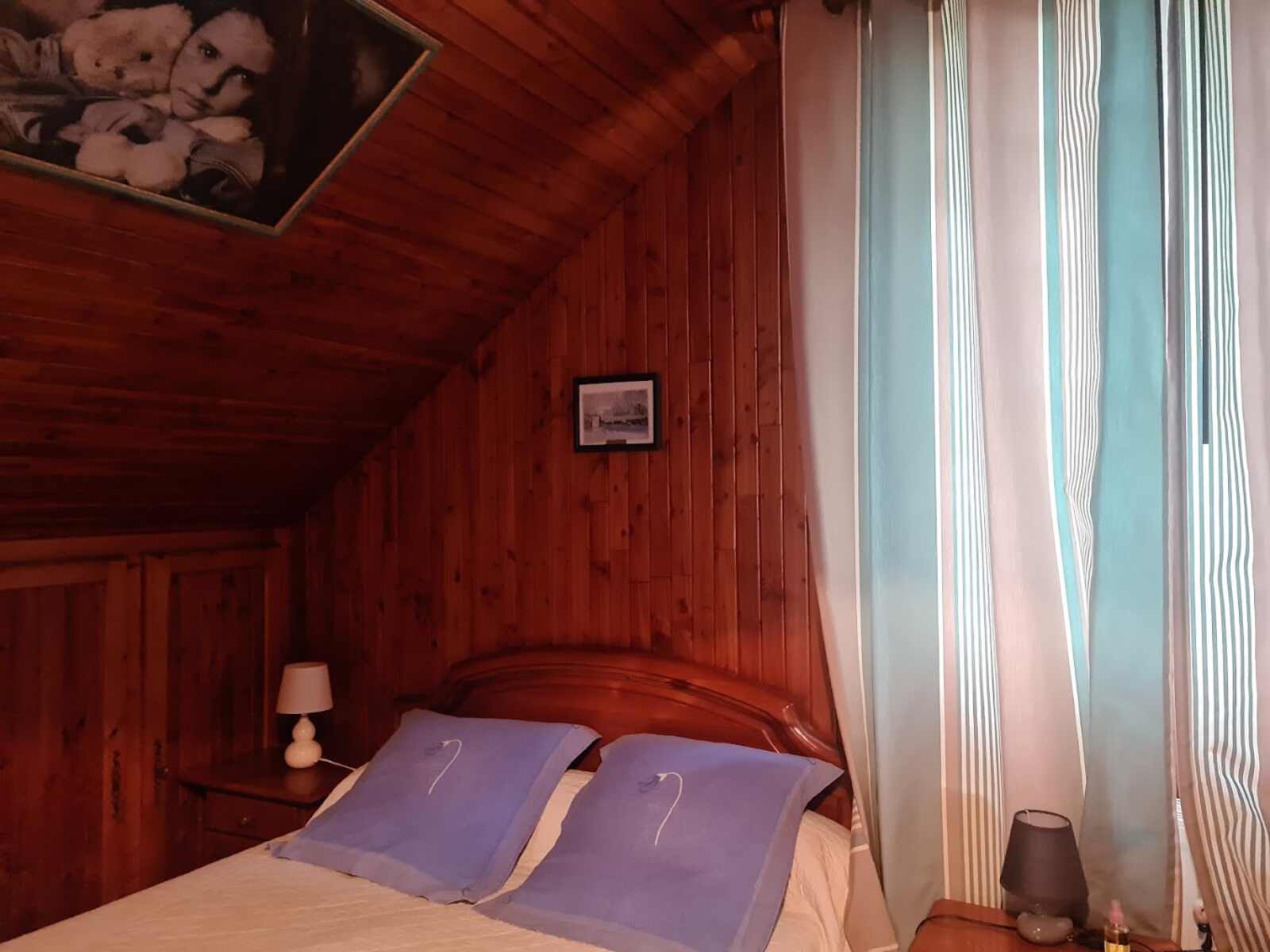 Chambre boisée au Mont Rôti Chambres d’Hôtes en Normandie